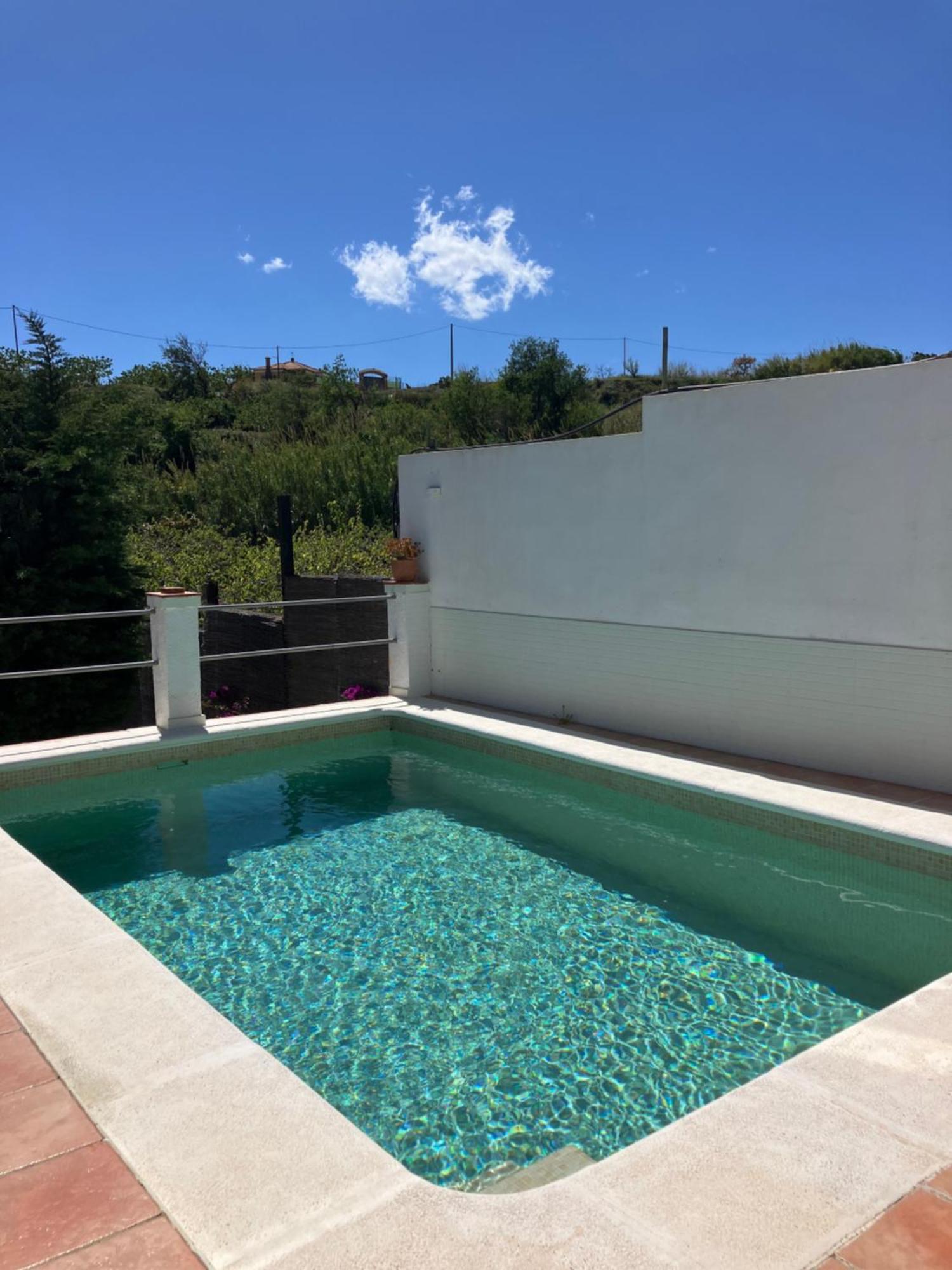La Penita - Sunny Guesthouse With Private Pool And Garden سالوبرينيا المظهر الخارجي الصورة